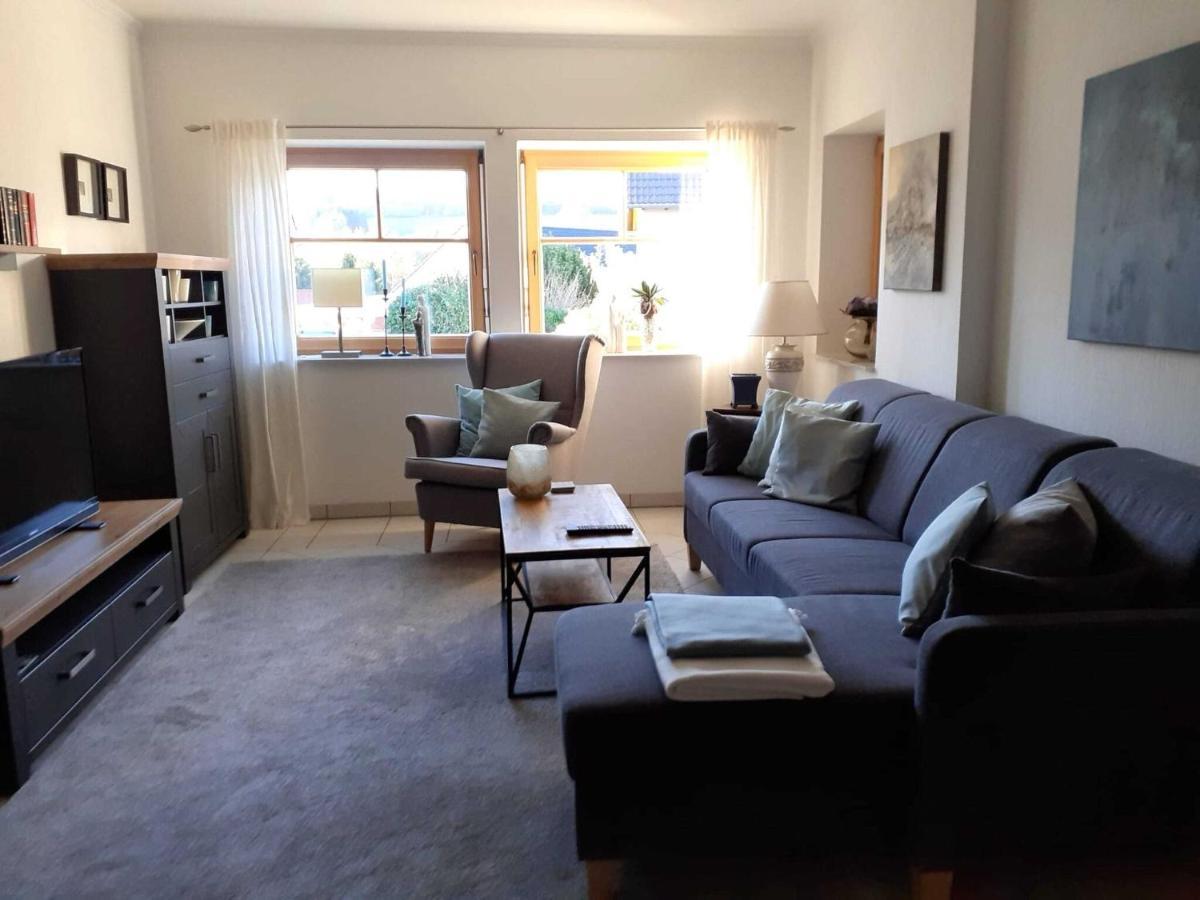 Flat With Idyllic Garden In