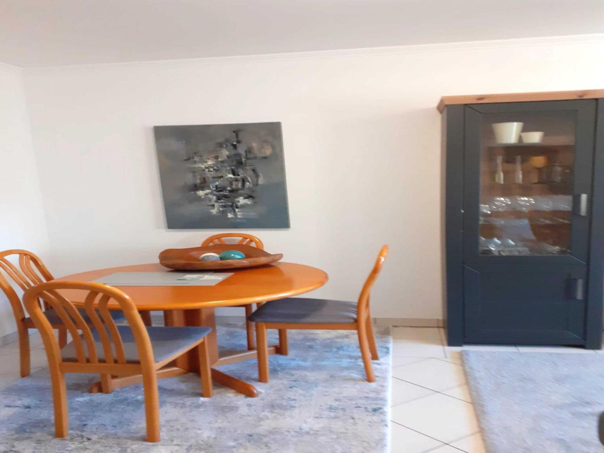 Flat With Idyllic Garden In Appartamento